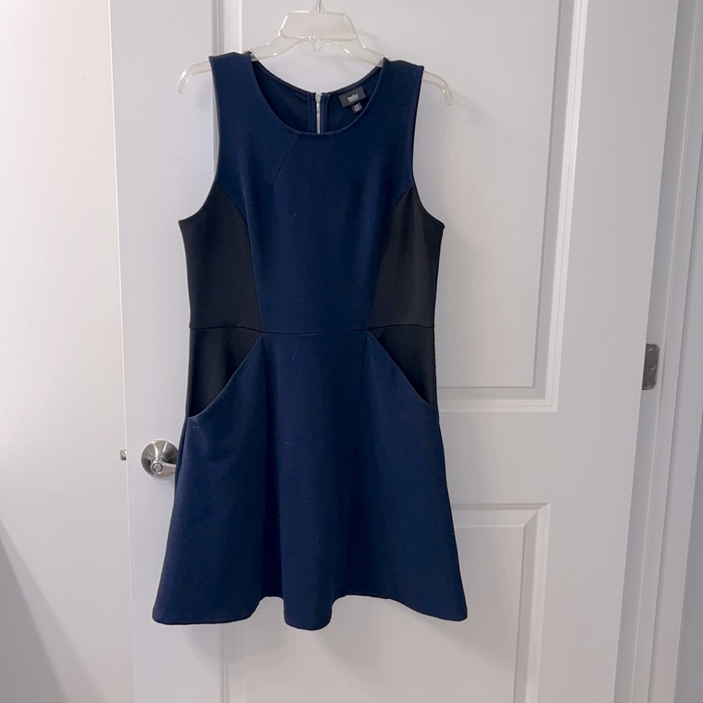 Massimo Women’s Sleeveless A-Line Dress with Pockets, Size XL